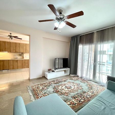 100 M To The Beach Sea La Vie 3 Bedroom Apartment Limassol Zewnętrze zdjęcie